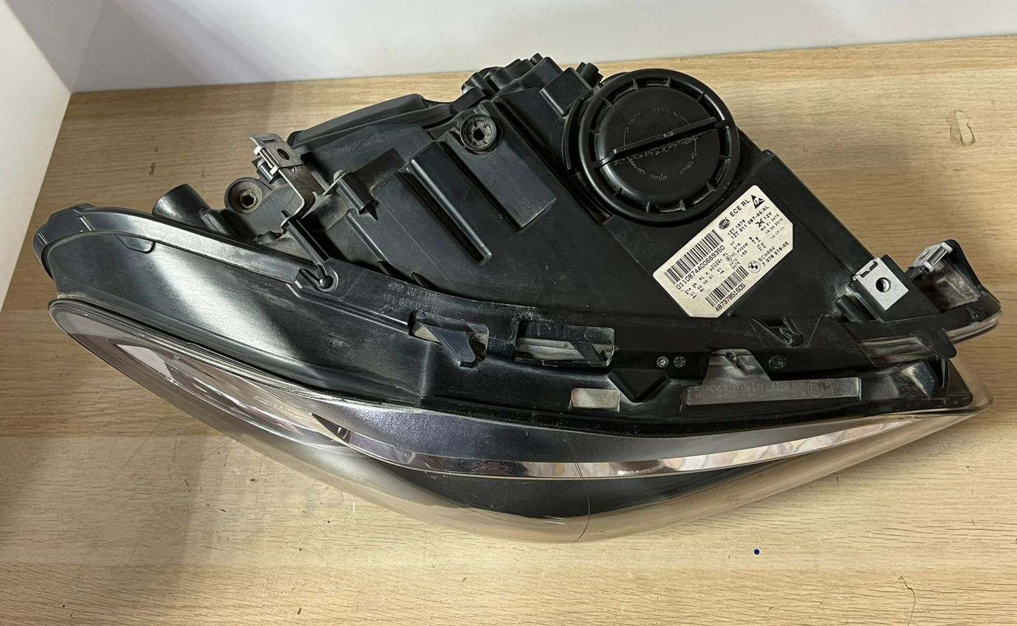 BMW Series 5 F10 F11 Front Right LCI ADAPTIVE XENON Headlight A8 7378516 01 RHD
