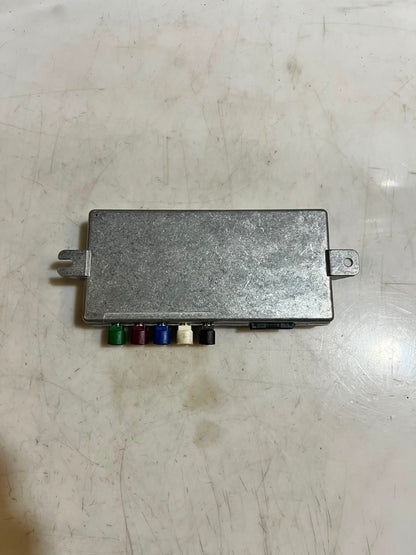 BMW 640i 6' 4' F06 F32 F30 Control Unit Top Rear Side View Module 9393952