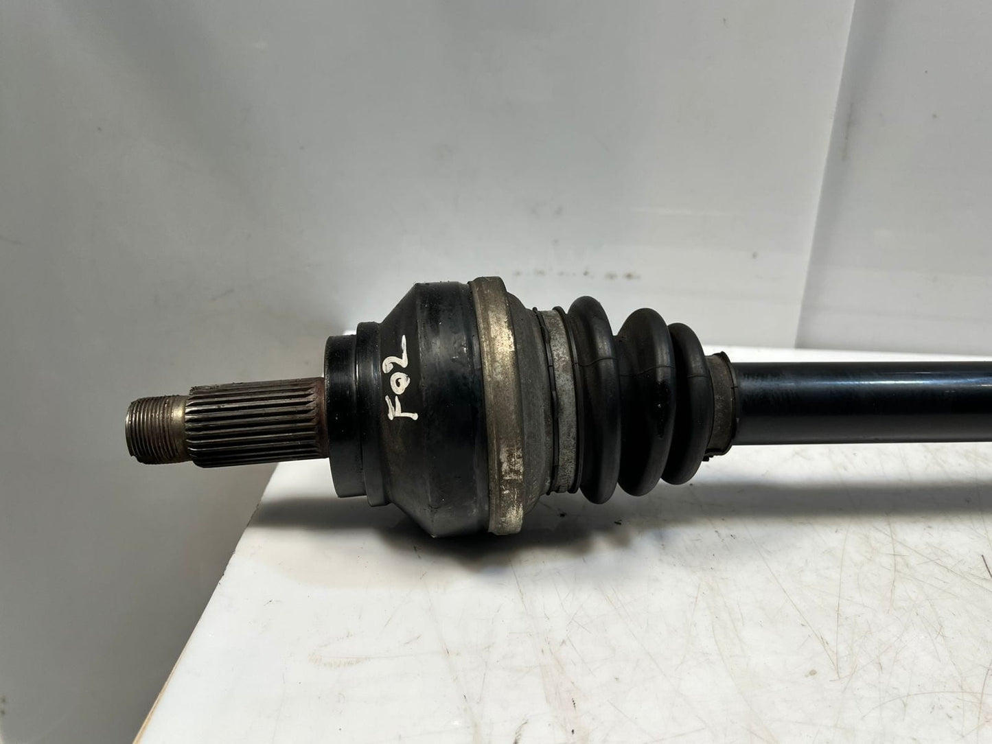 2013-15 BMW 7' F01 F03 F04 F02 Active Hybrid 7 Rear Right CV Axle Shaft 7566078