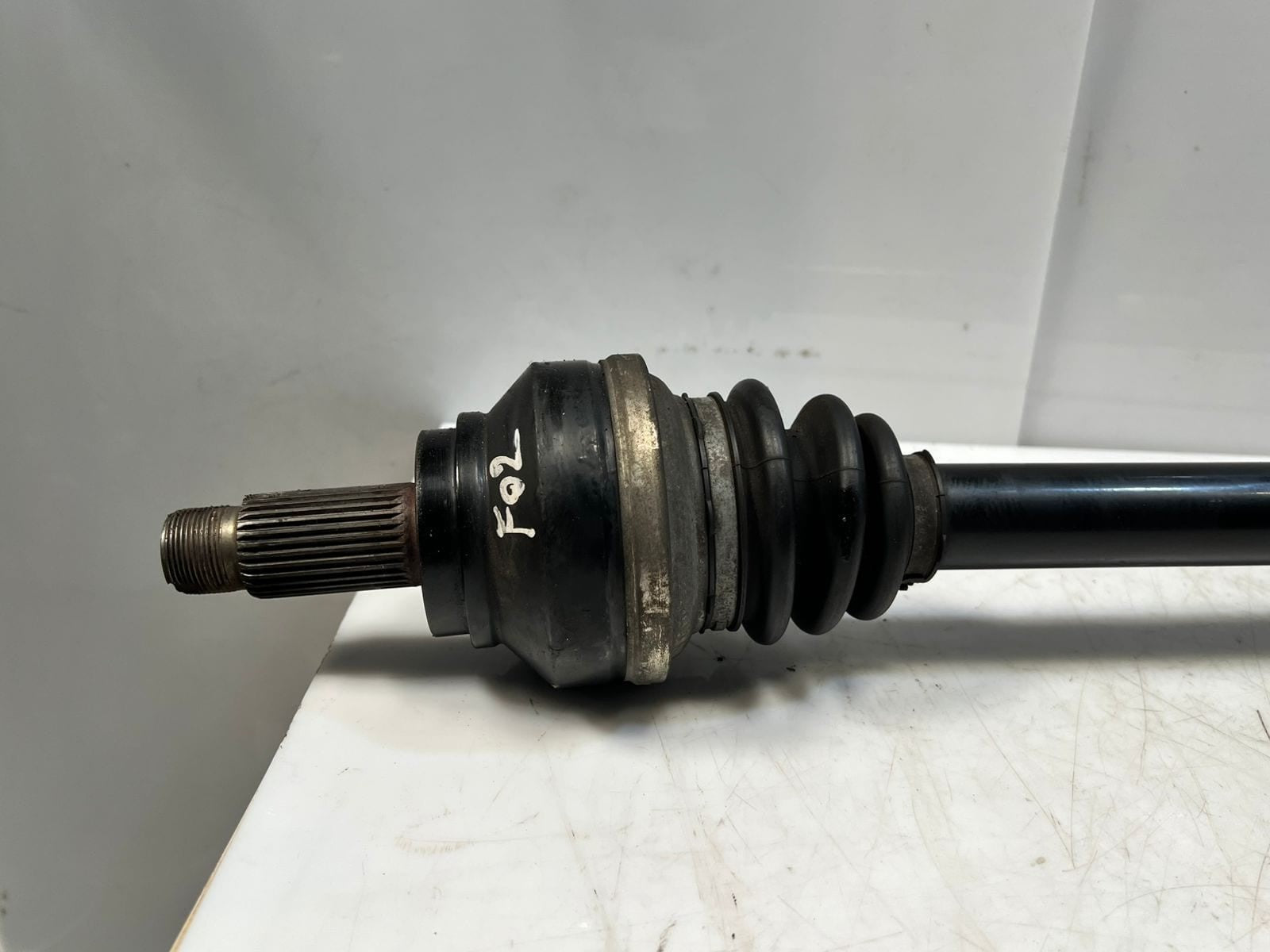 2013-15 BMW 7' F01 F03 F04 F02 Active Hybrid 7 Rear Right CV Axle Shaft 7566078