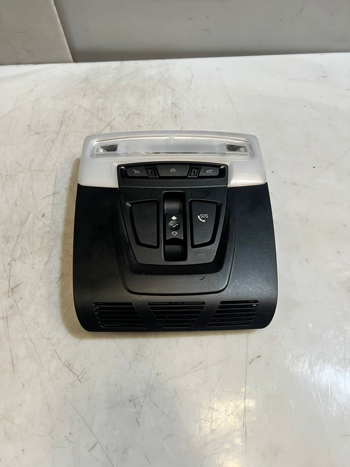 2017-2019 BMW X1 F15 F10 F11 F30 F48 X2 Interior Roof Reading Light E1072166 OEM