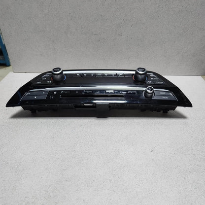 2018 BMW 540d xDrive Climate Control Switch Panel 6999402 530i 540i G30
