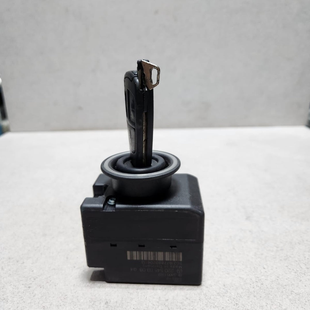 2000-2006 Mercedes-Benz S430 Electronic Ignition Switch 2205450308