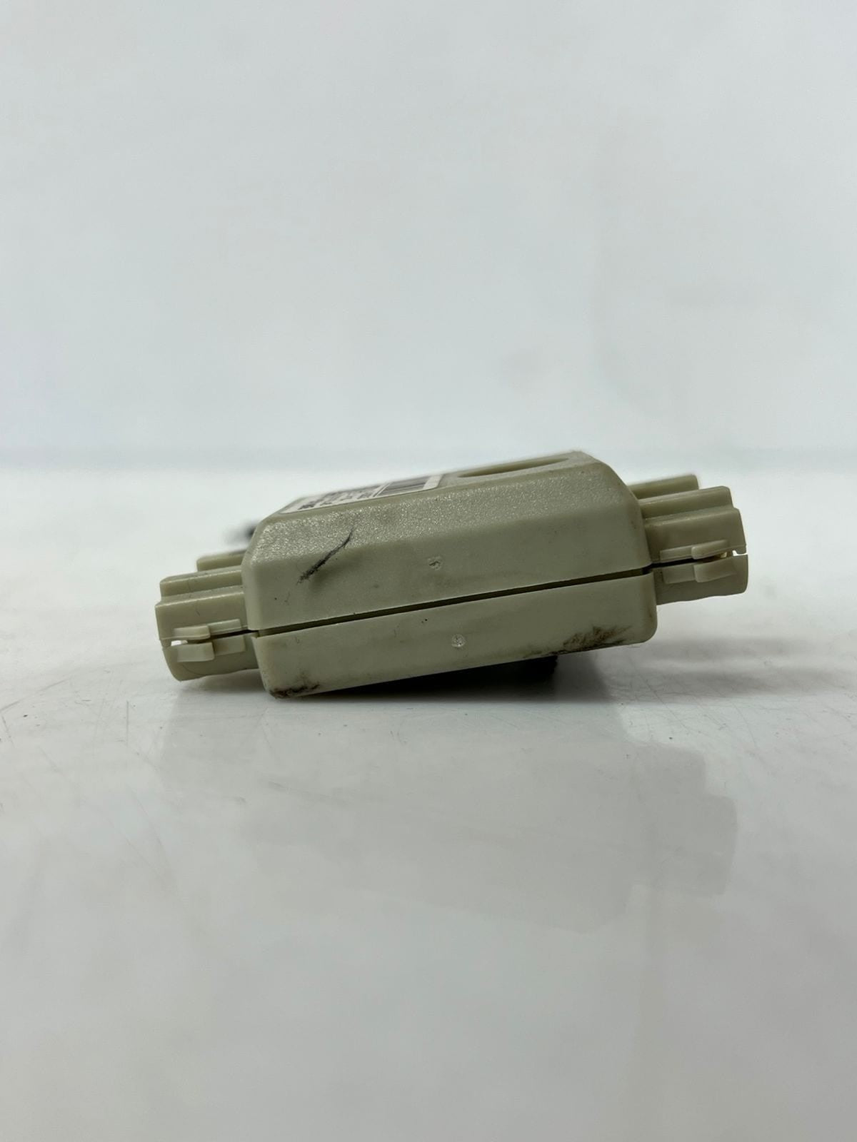 2009-2012 BMW 7' 5' 750i F01 F02 F03 F04 F10 AERIAL ANTENNA FILTER 9118264