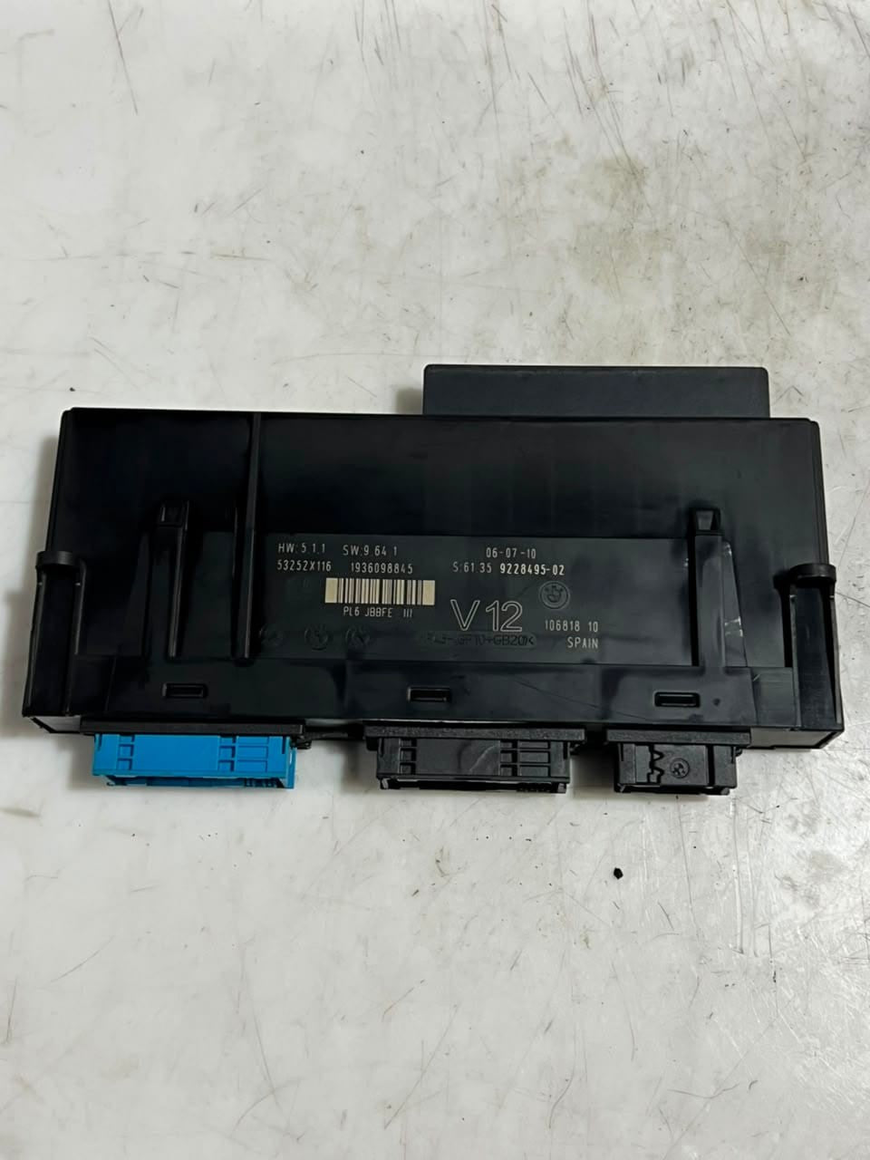 BMW 528i F07 5' GT M6 535i Body Control Module BCM Junction Box 9228495 OEM