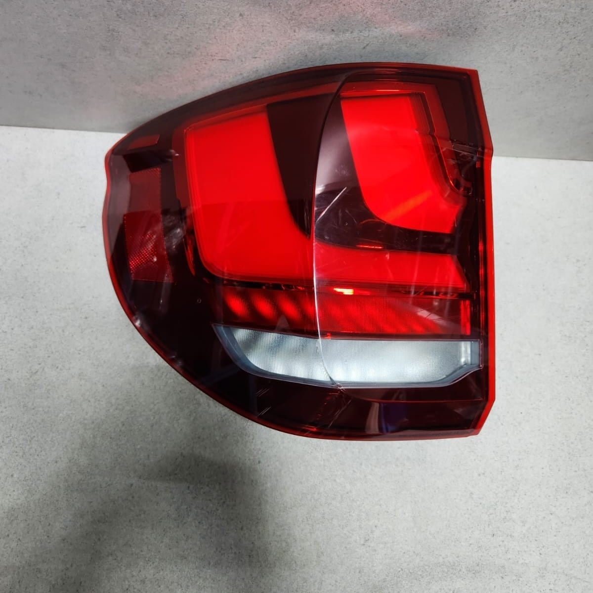 2014-2018 BMW X5 Rear Left Outer Tail Light 7290103 X5 F15