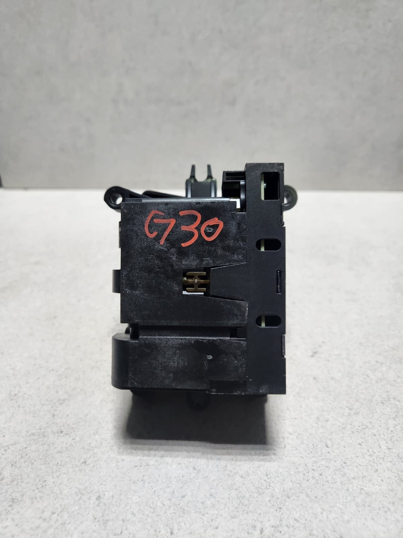 2018-2019 BMW 530e Automatic Gear Selector Shifter 7947692 5 Series G30 G31 RHD
