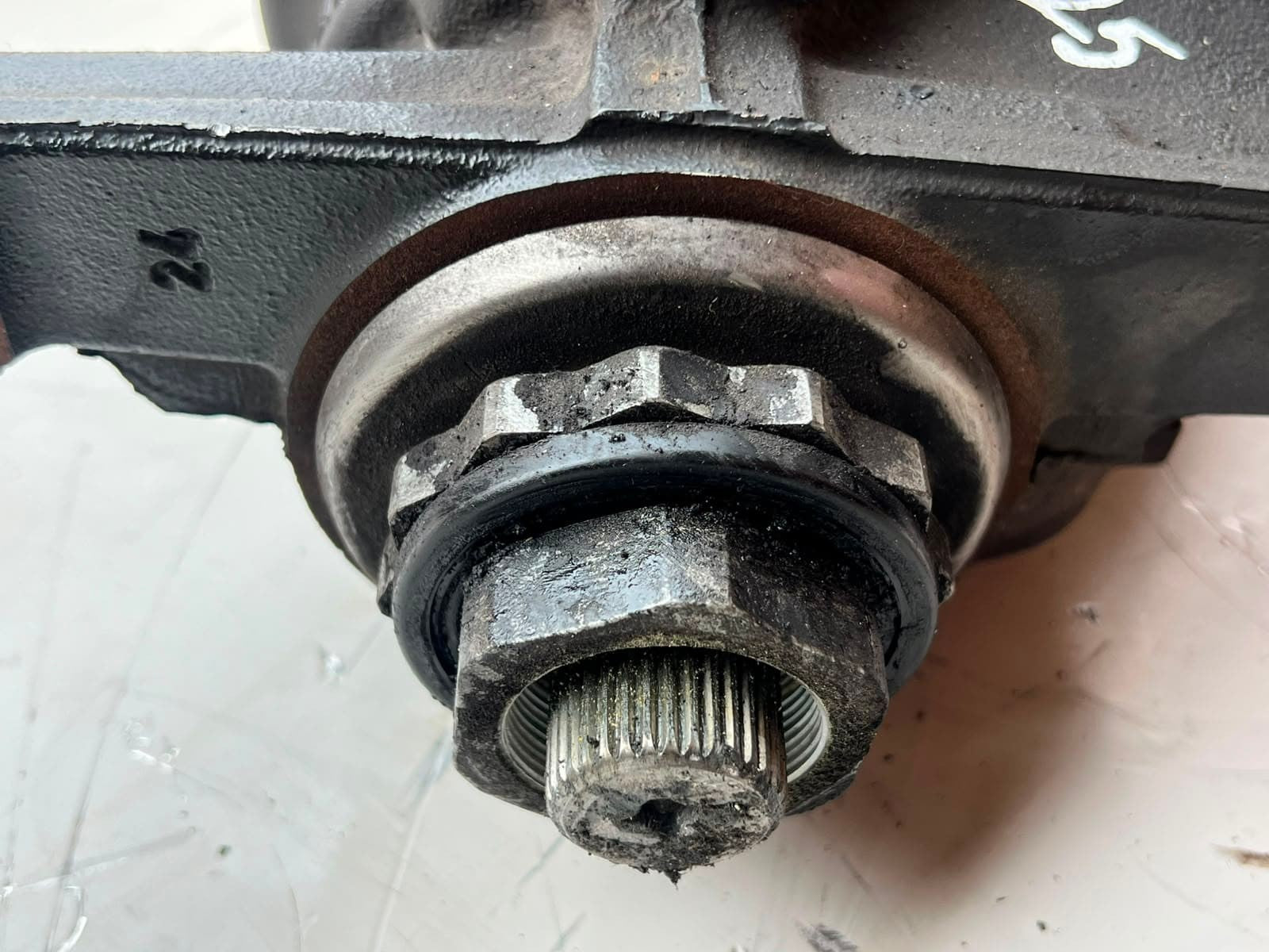2010-2017 BMW X3 F25 X4 F26 with 3.73 ratio Rear Differential DIFF 7592009 OEM