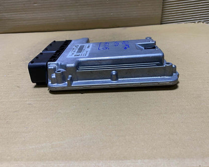 2014-2018 BMW X5 F15 F30 330d F32 430d F34 diesel Engine Control Unit 8585380 
