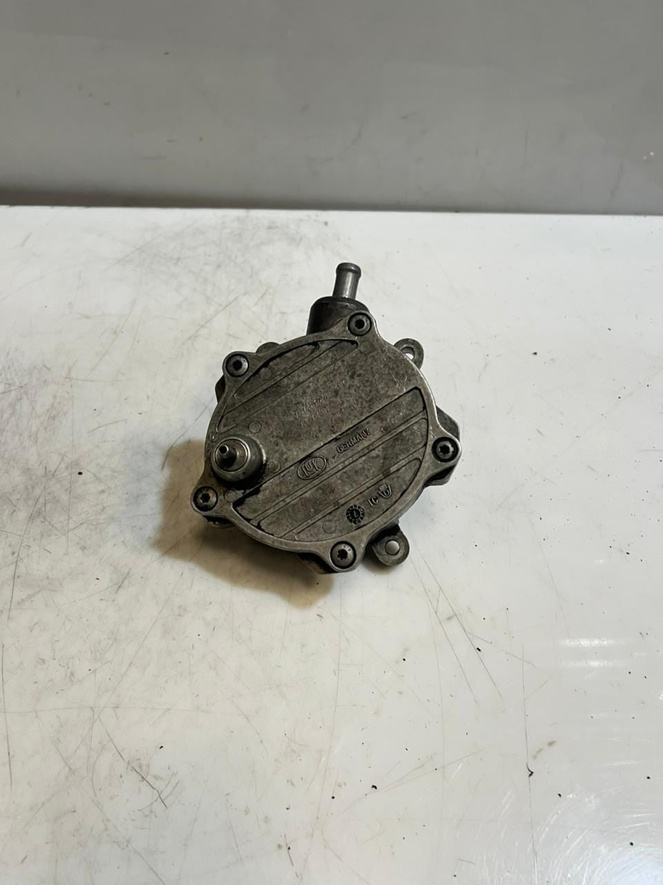 2006-2008 BMW 750Li 6 Series E63 E64 E60 E53 E65 Brake Vacuum Pump 7545384 OEM