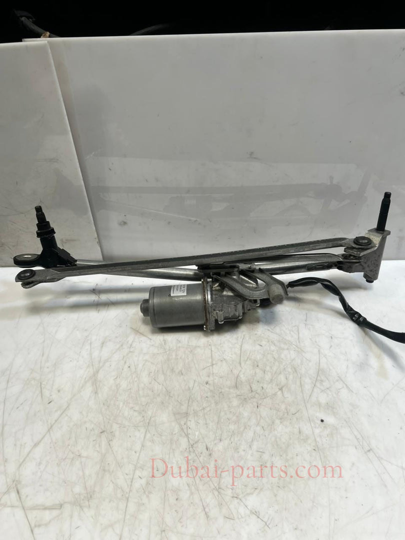 2010-2015 BMW X1 E84 Front Windshield Wiper Motor And Linkage 2992466 OEM
