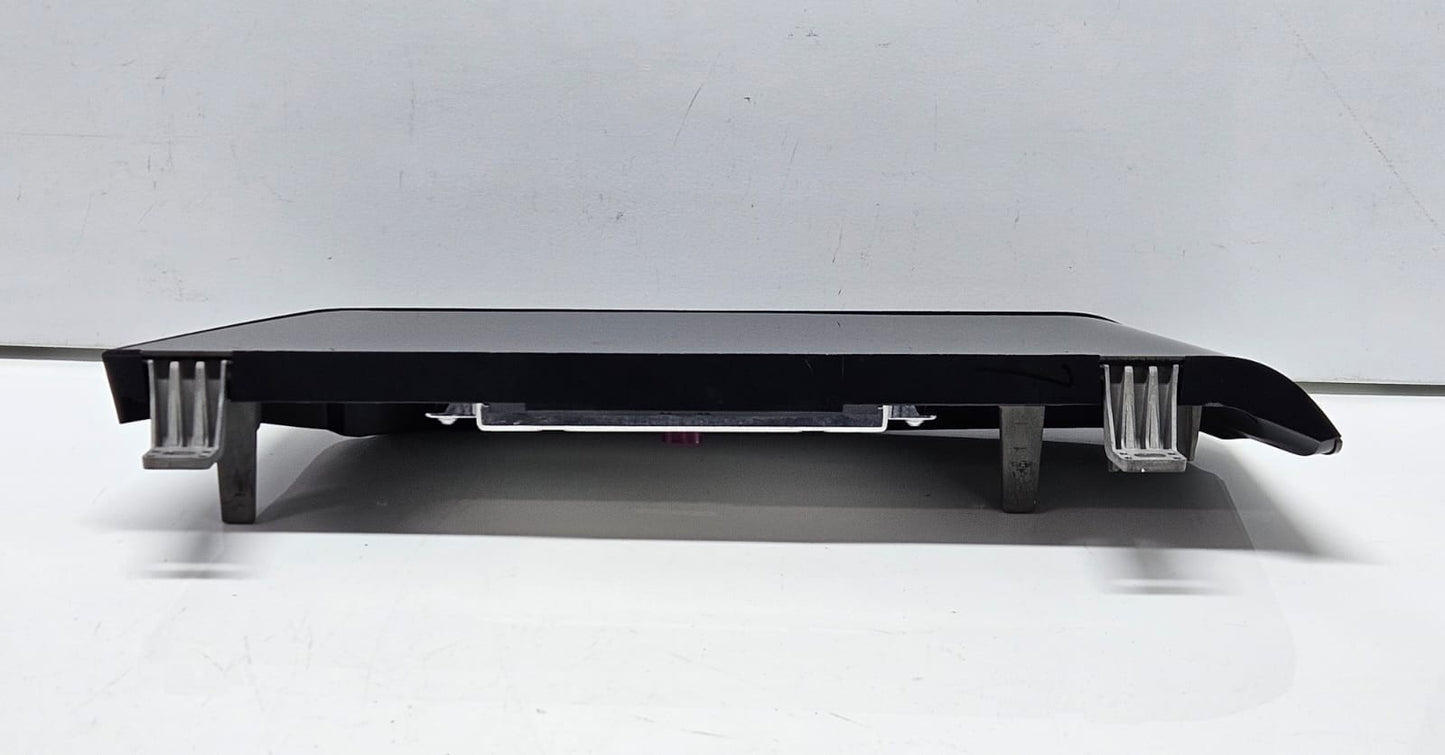 8798744-2019 BMW 330i G20 RHD Central Information Display Screen OEM