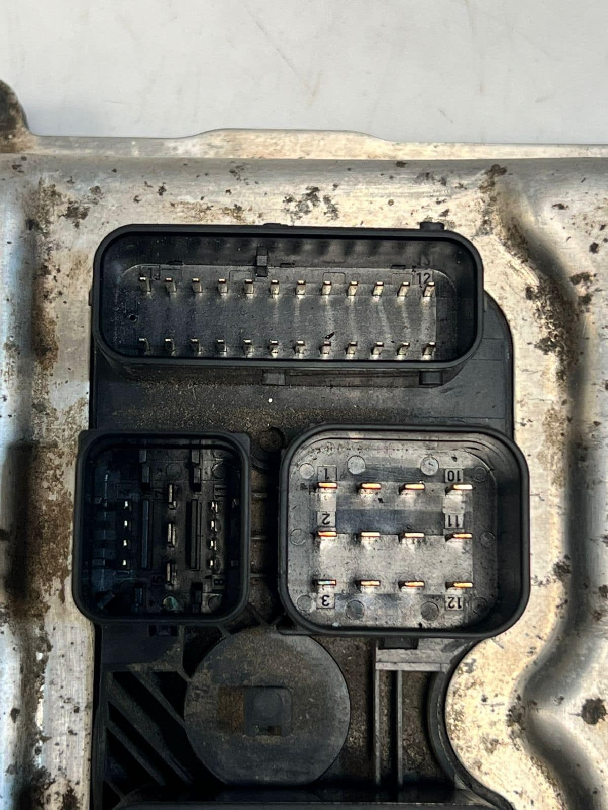 2013-2015 BMW X1 Z4 2.0L N20 28I Engine Control Module DME ECU 8631728 OEM