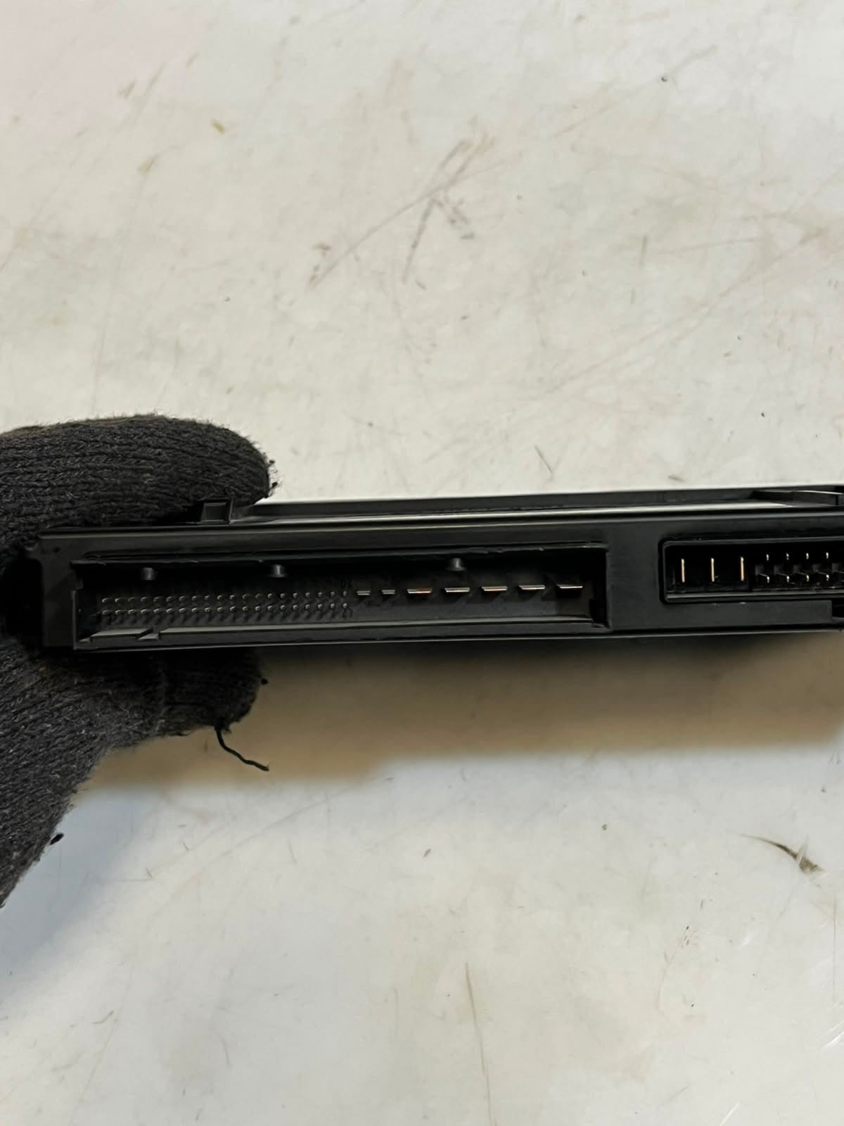 2012-2013 BMW X5 E70 Electronic Junction FUSE Box BCM 9262710 OEM