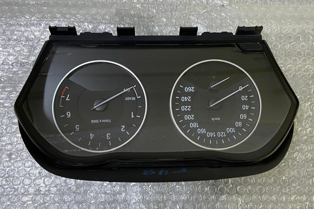 OEM BMW 2 F45 2017 F48 PETROL SPEEDOMETER INSTRUMENT PANEL CLUSTER 6843089 HUD