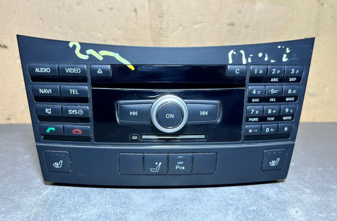 2012–2014 Mercedes-Benz W212 E-Class Head Unit CD Player A212 9008704 OEM