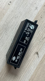 Load image into Gallery viewer, BMW Central Locking Control Unit 1387621 3 Series E36, 5 Series E39