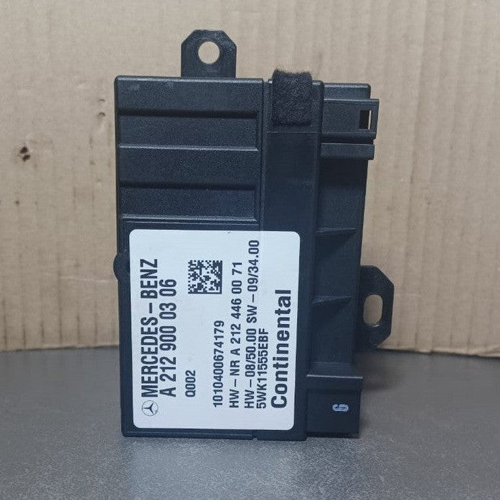 10-15 MERCEDES-BENZ W212 W207 E-CLASS FUEL PUMP CONTROL MODULE A212 9000306 OEM