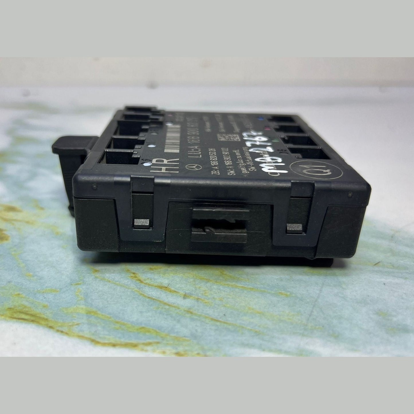 2013-2016 Mercedes-Benz GL450 Door Control Unit A 1669006305 X166 GL450 and W166