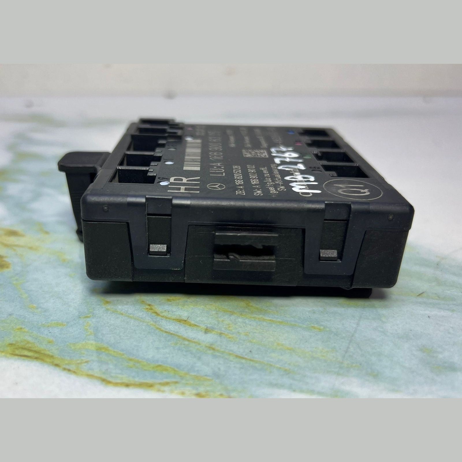 2013-2016 Mercedes-Benz GL450 Door Control Unit A 1669006305 X166 GL450 and W166