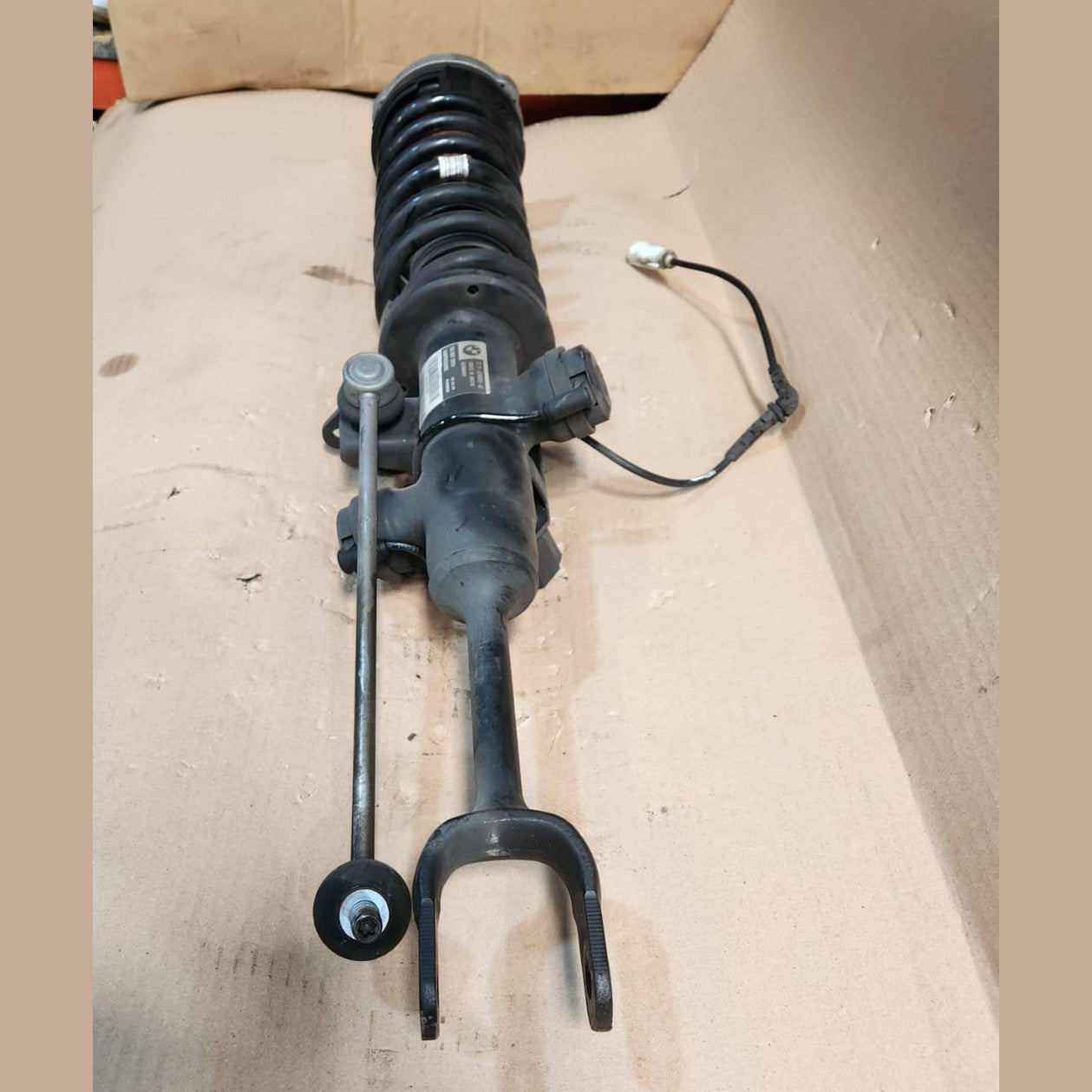 2009-2013 BMW 750i Front Right Strut Assembly 6796926 7 Series F01 F02 740i 