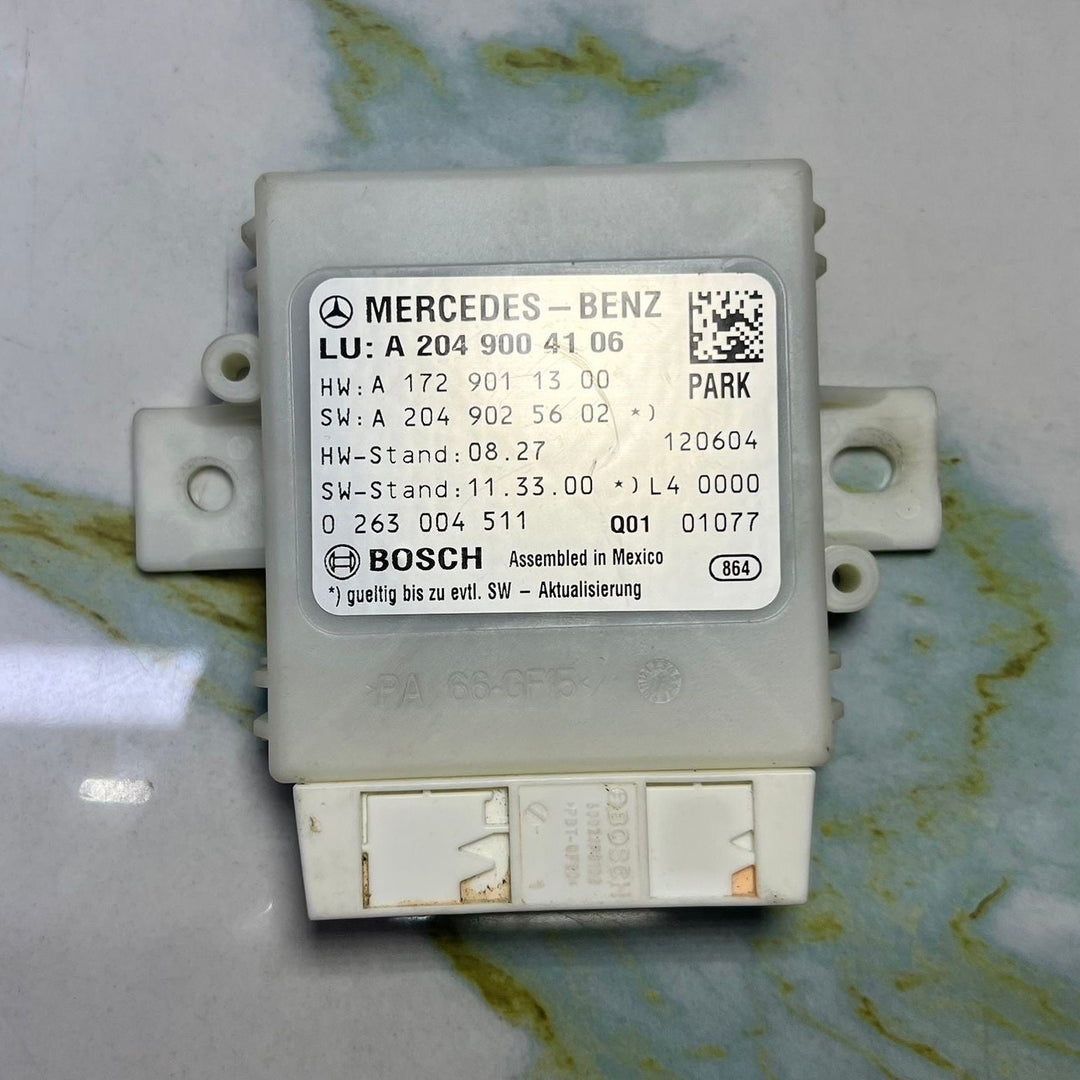 Mercedes-Benz W204 C-Class C200 Parking Distance Control Module A204 9004106 OEM