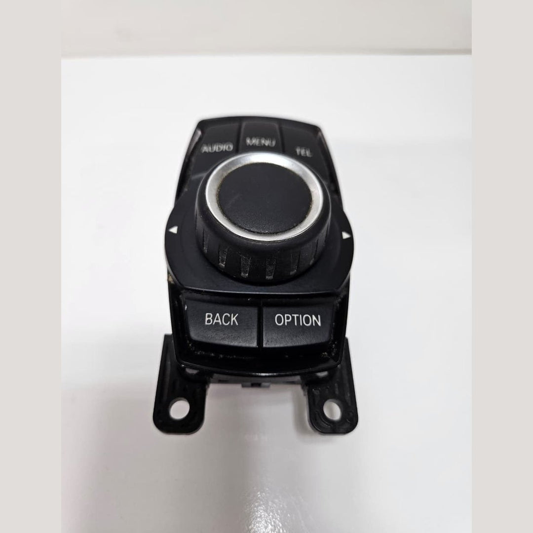 2012-2015 BMW 320i Idrive Media Controller 9317695