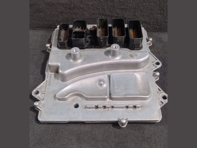 BMW F07 F10 F11 535I 535IX N55 CAS4 DME ENGINE CONTROL MODULE ECU ONLY 8616314