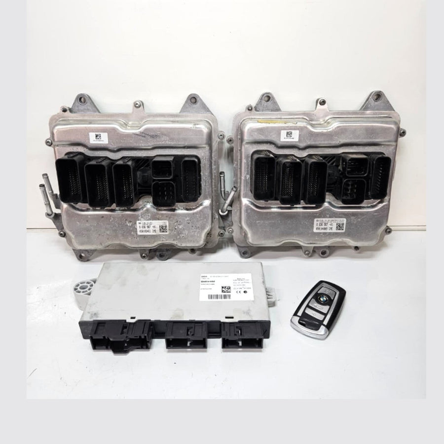 8636967-2014-2018 BMW X6 F16 N63 Engine Control Module ECU DME Key Set
