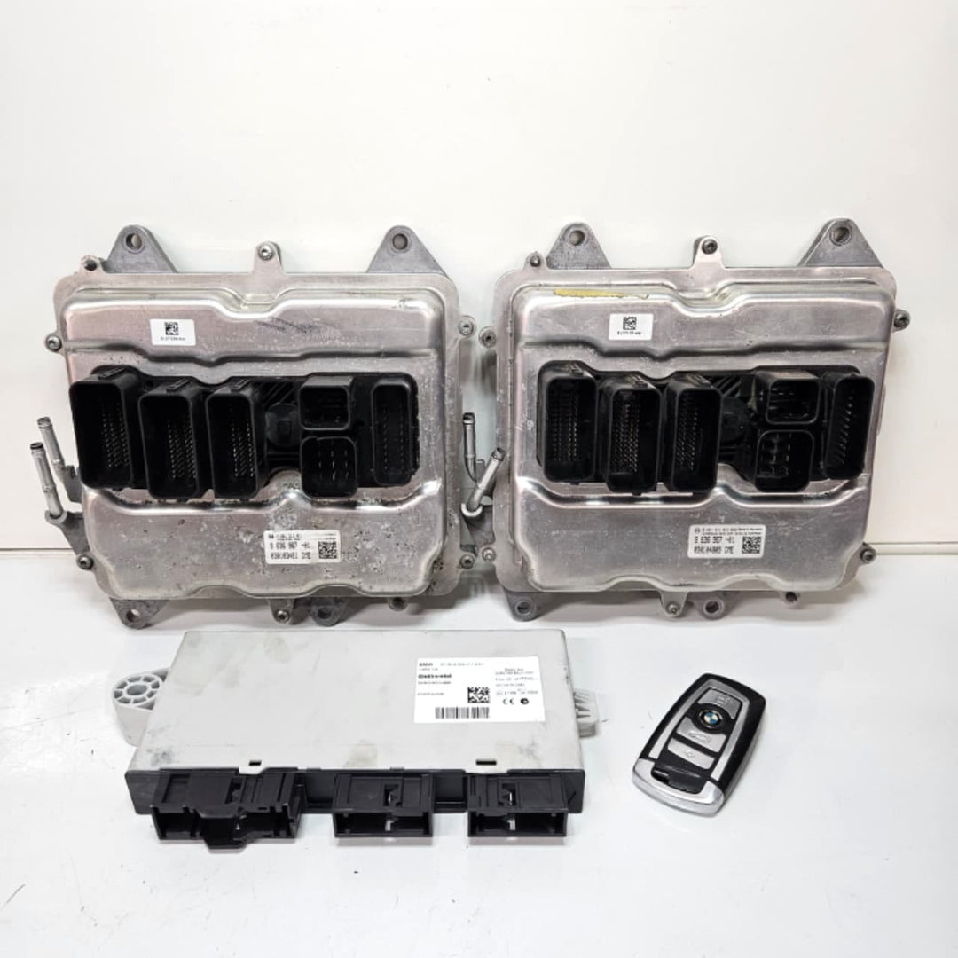 8636967-2014-2018 BMW X6 F16 N63 Engine Control Module ECU DME Key Set