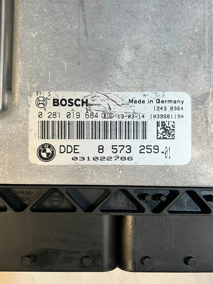 2013 BMW 3' F30 320D N47N Engine Control Unit ECU SET DDE+FEM+1KEY 8573259 