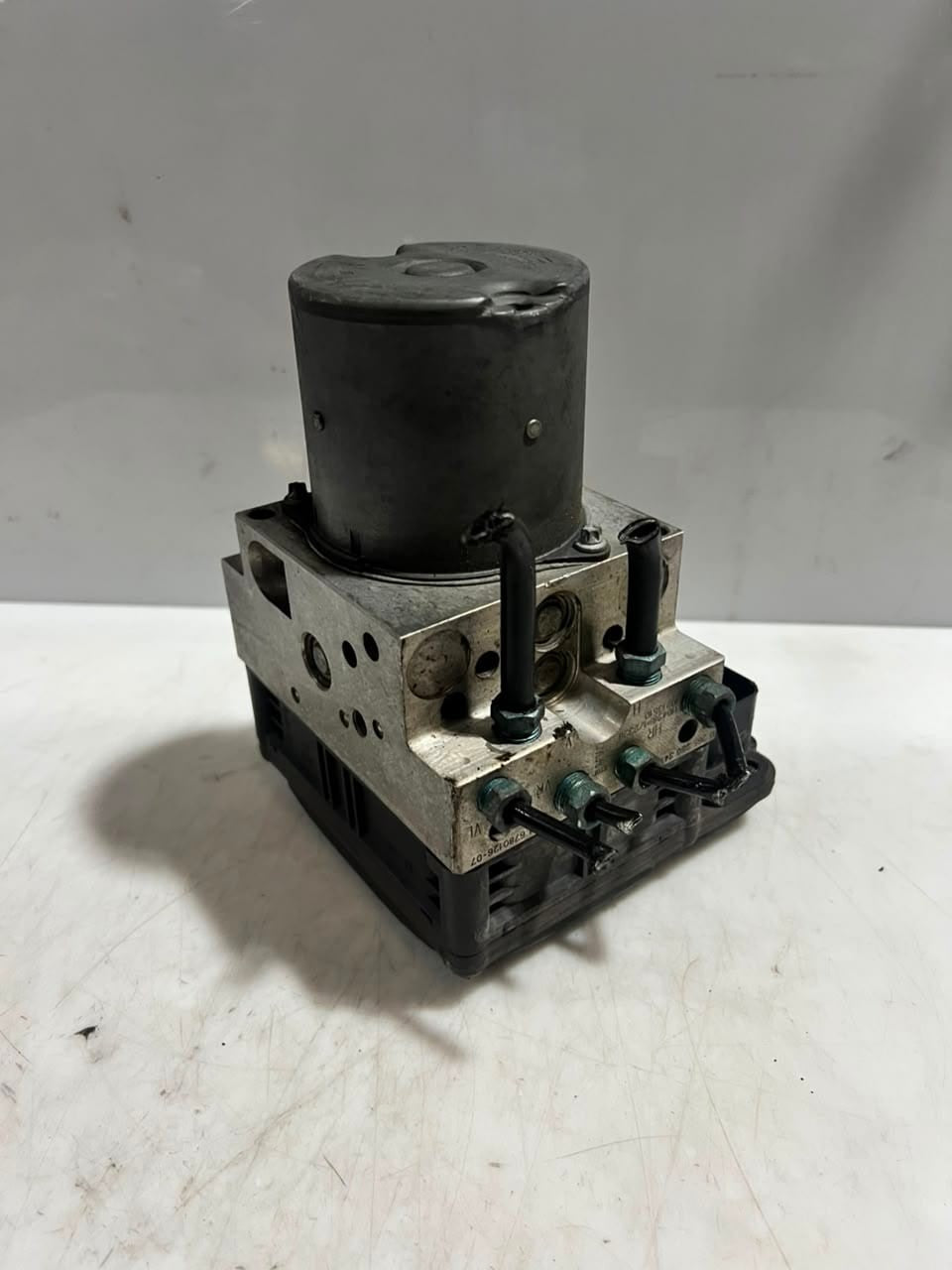 2008 BMW X5 E70 3.0 Diesel 180KW ABS/DSC Pump Hydraulic Unit 6854704 OEM