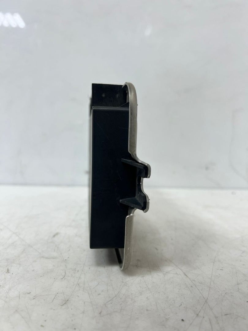 2011-2014 BMW X3 F25 FRM III Footwell Light Control Module 9290014 OEM