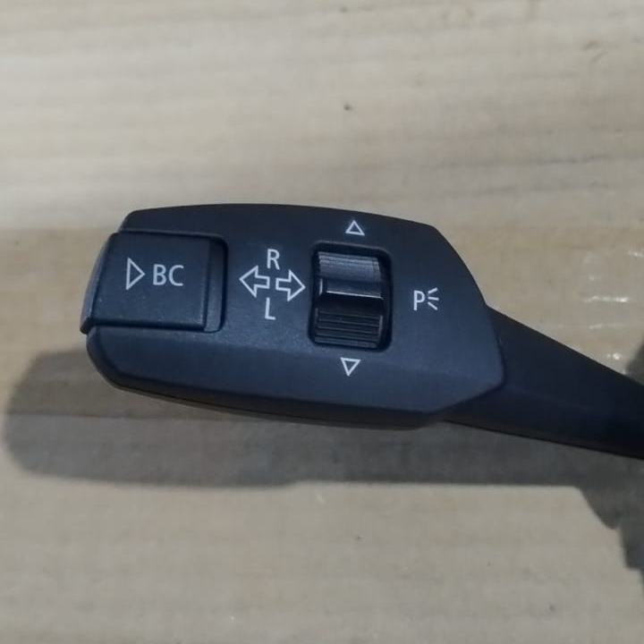 BMW  E81 E87 E84 E90 E91 STEERING COLUMN WIPER INDICATOR STALK SWITCH 9164418