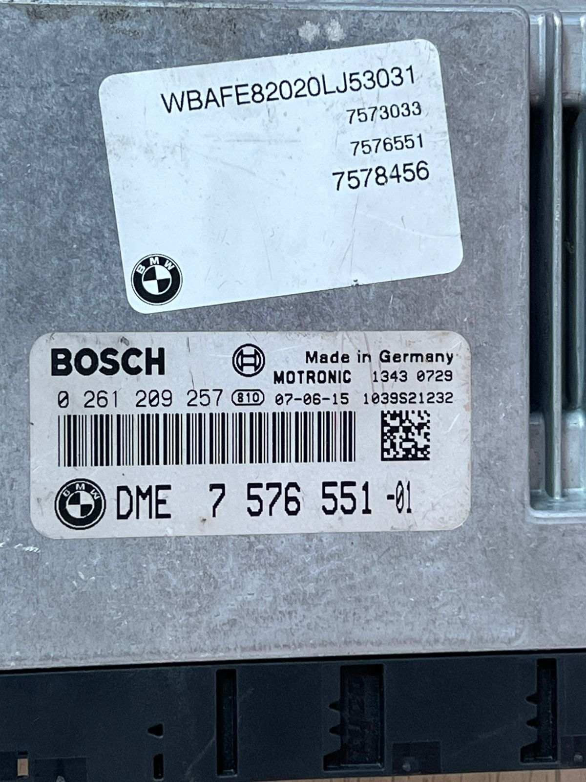 2006-2010 BMW X5 E70 BMW X5 4.8i N62 Engine Control Unit 7576551 ECU