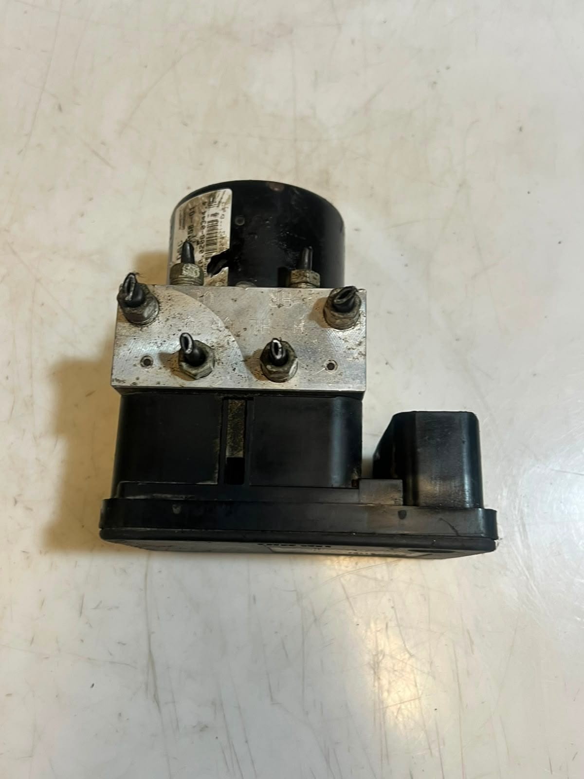 2007-2009 BMW 3 Series E90 E91 328i ABS HYDRAULIC Pump Control Module 6777159