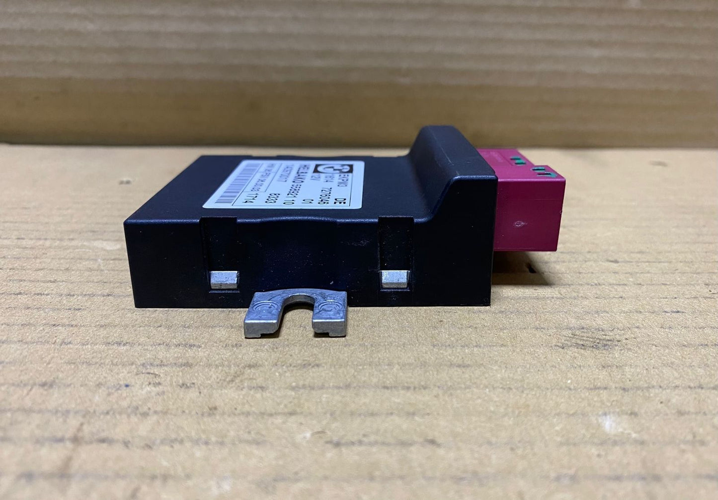 2014-2015 BMW 328d Fuel Pump Control Module 7301554 328i, 335i, 328d, and 640i G
