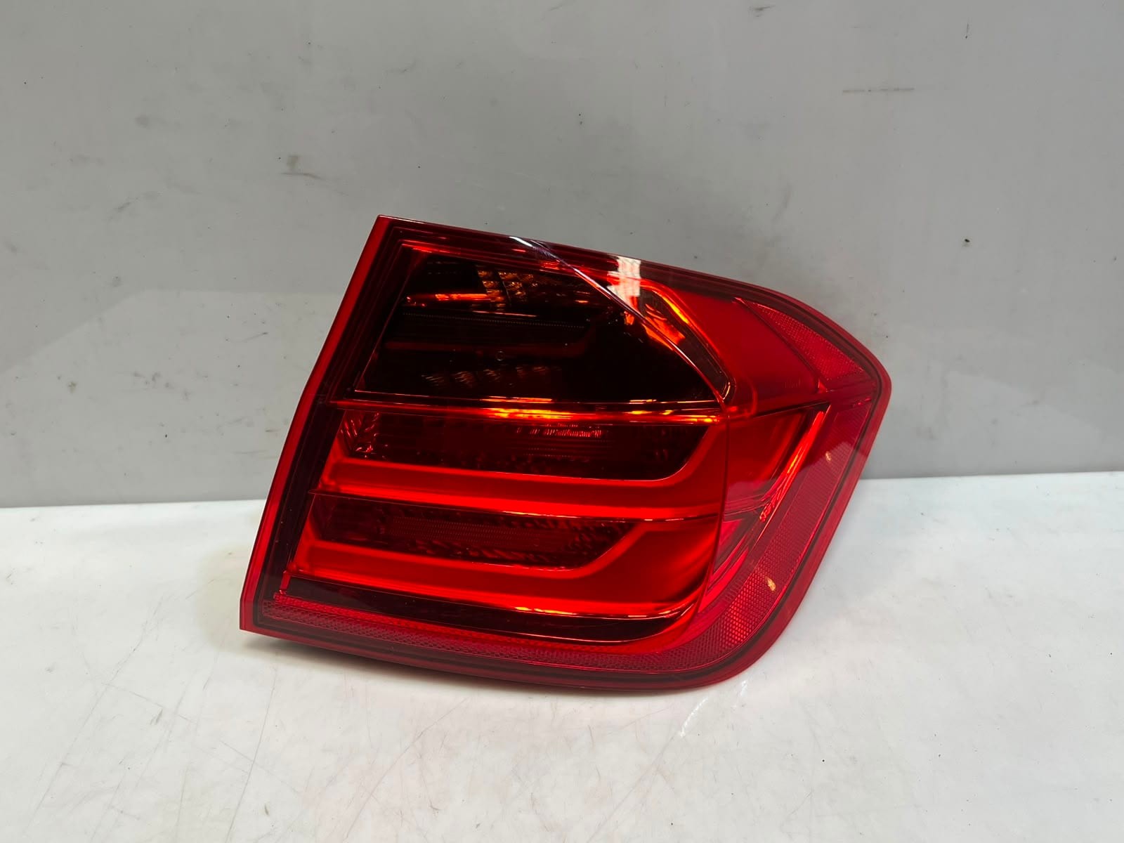 BMW 3 Series F30 Tail Light Right Outer Right Rear 7372784 ECE OEM