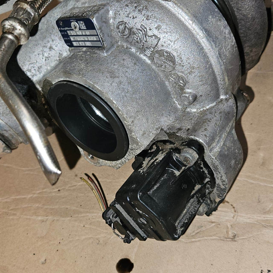 7583908-2010-2016 BMW F07 F10 F11 F12 F13 535i N55 Engine Turbocharger 