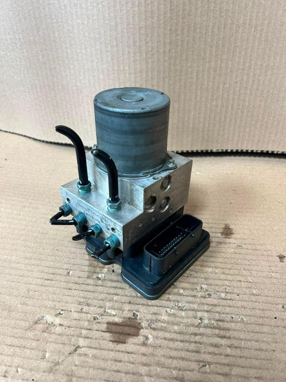 2014 BMW X5 F15 X6 F16 ABS Hydraulic PUMP Control Unit 6866243 OEM