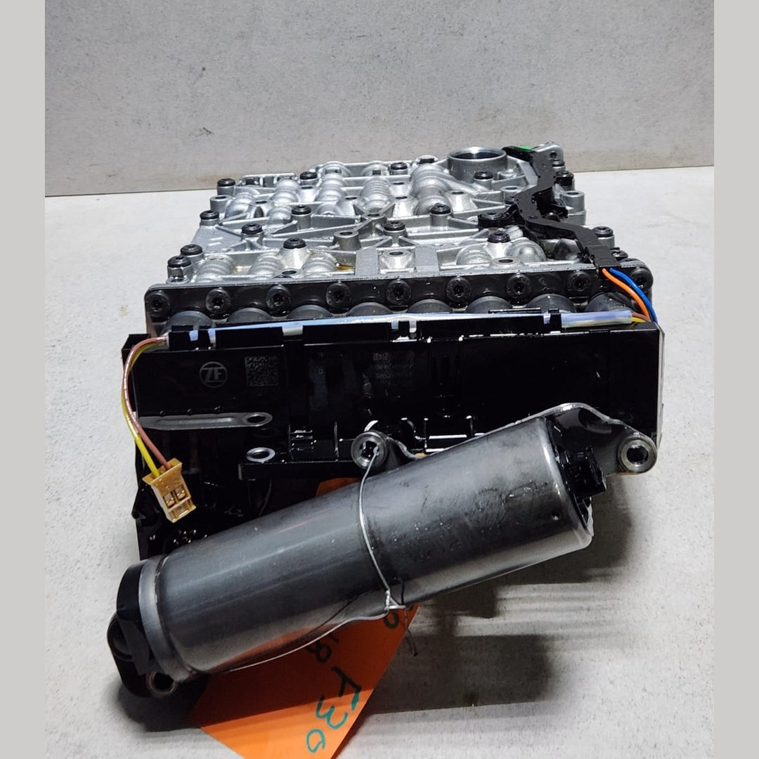 2011-2015 BMW F30 320I 8HP45 MECHATRONIC Control Unit 0260550046 F10 528iX 