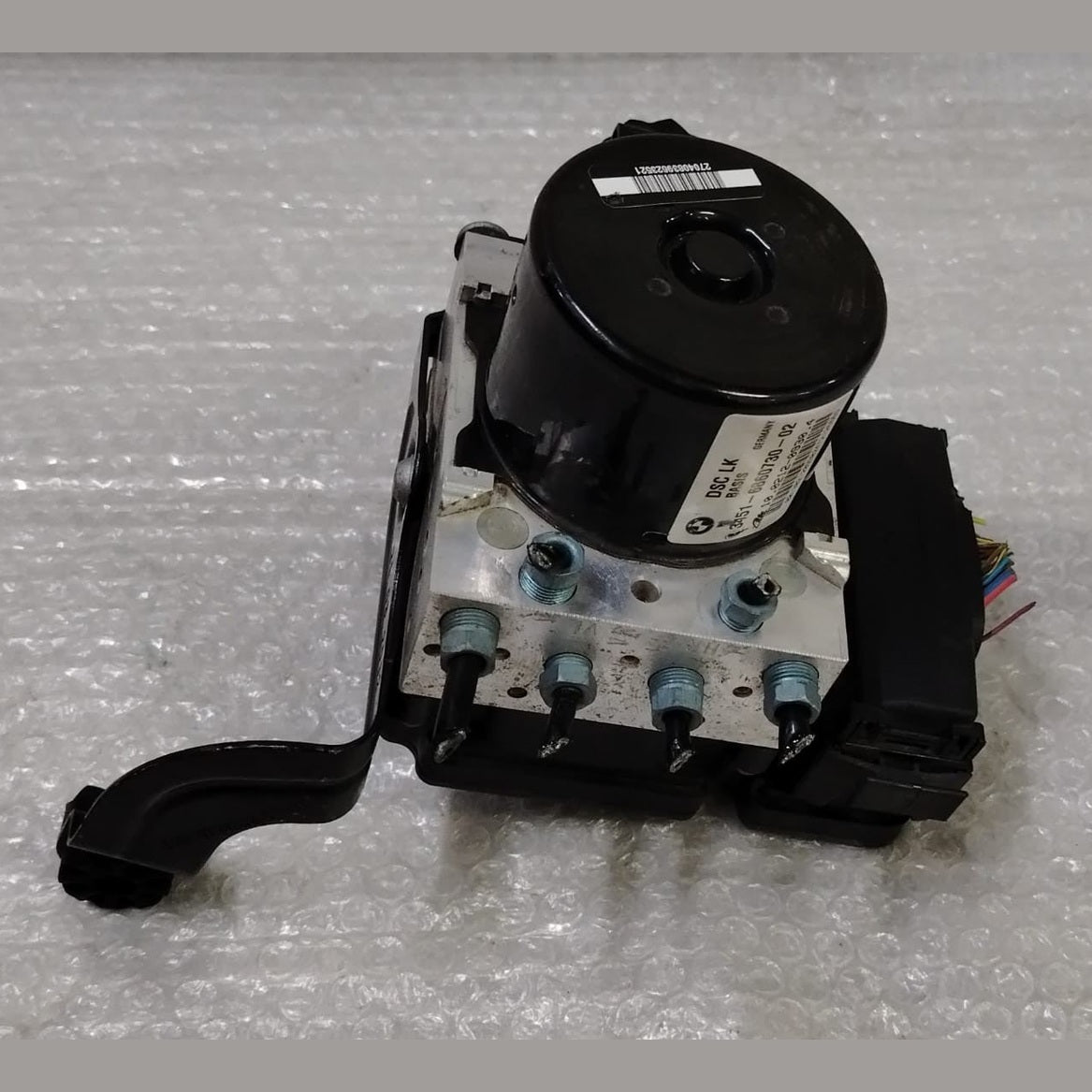 OEM BMW 1 SERIES F20 F21 2012 2.0 DIESEL ABS PUMP CONTROL MODULE UNIT 6860730