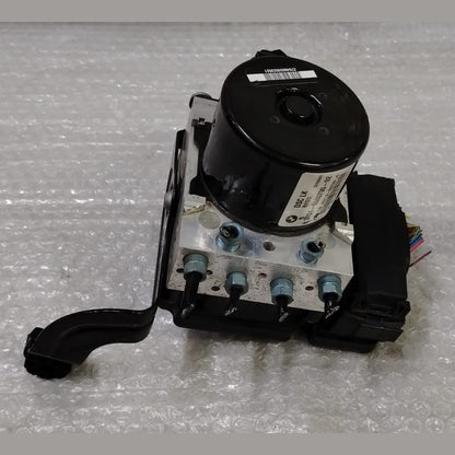 OEM BMW 1 SERIES F20 F21 2012 2.0 DIESEL ABS PUMP CONTROL MODULE UNIT 6860730