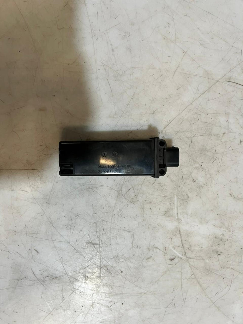 BMW F10 and F26 X4 RDC Tire Pressure Monitoring Control Module 6875773 OEM