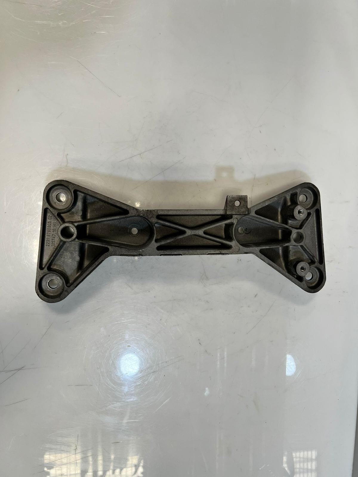 BMW F20 F21 F30 F31 F35 Gearbox Mounting Bracket 6796605 OEM