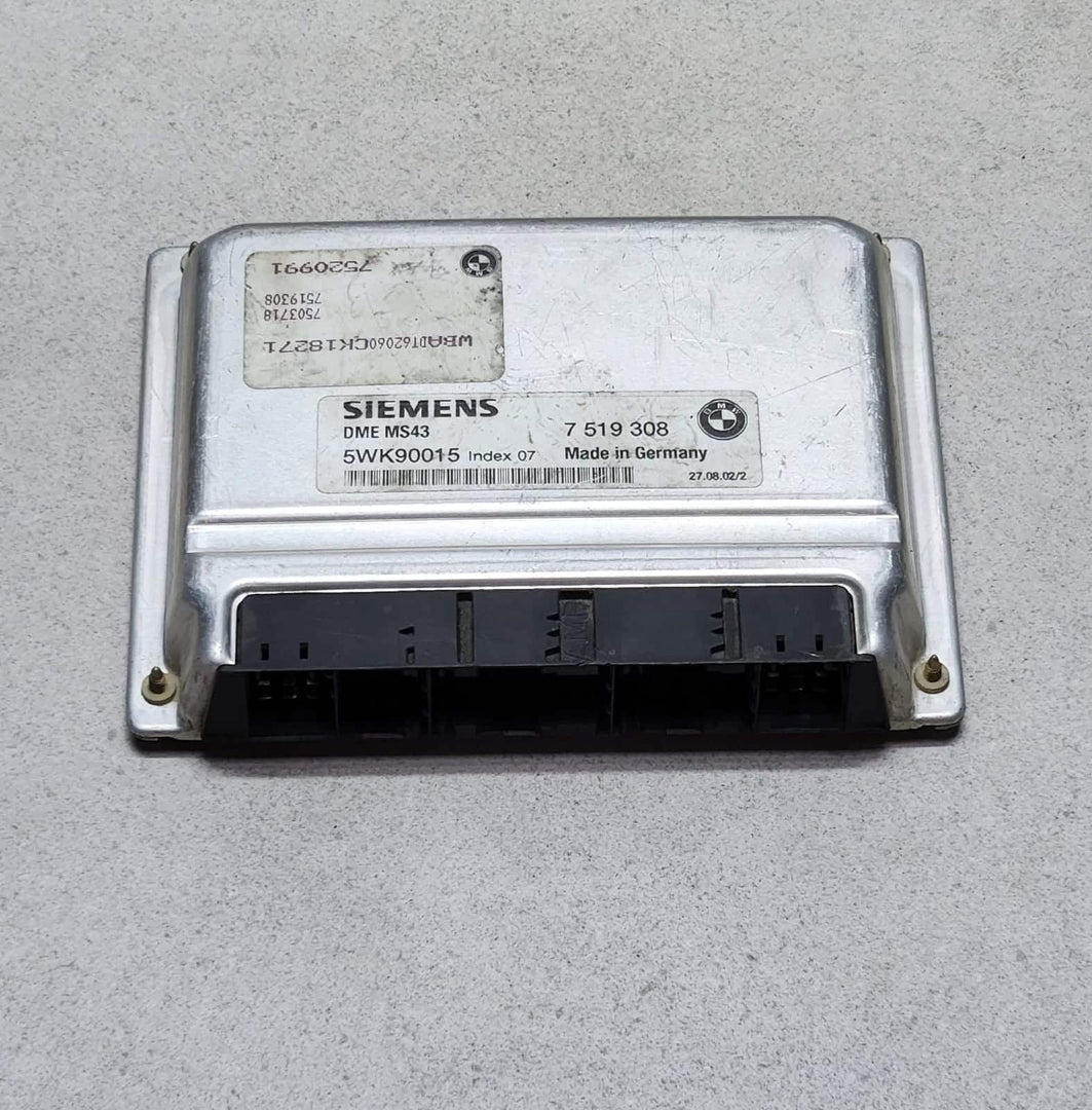 2001-2005 BMW X5 330i Engine Control Unit 7519308 OEM