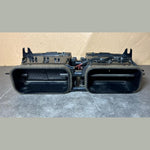 قم بتحميل الصورة إلى عارض الصور، 12-14 Mercedes W204 C300 C250 Front Center Dashboard  Heater A/C Air Vent