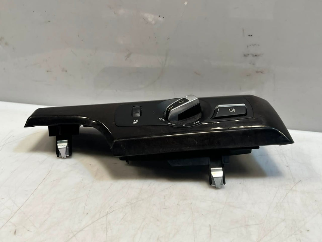 2011 BMW 528i X3 5' F01, F06, F07, F10, F12 Headlight Control Switch 9192745 
