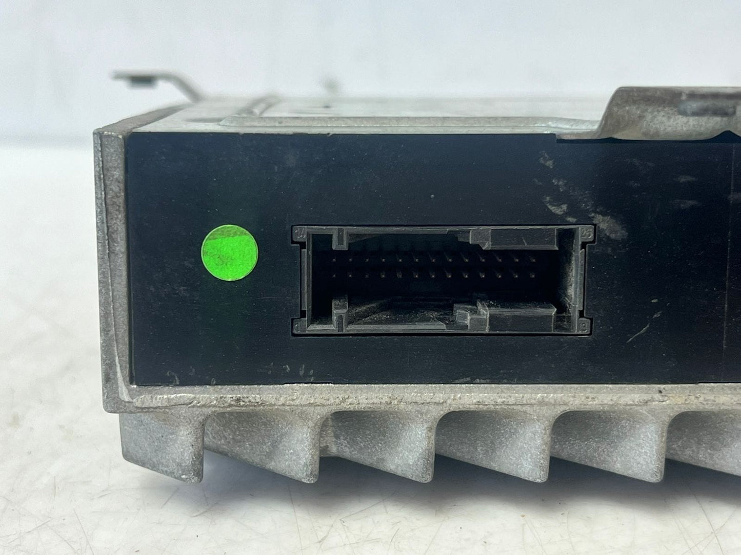 1998-2000 BMW E39 5 Series 525i 528i 530i 540i Audio Radio Amplifier 8374535 OEM