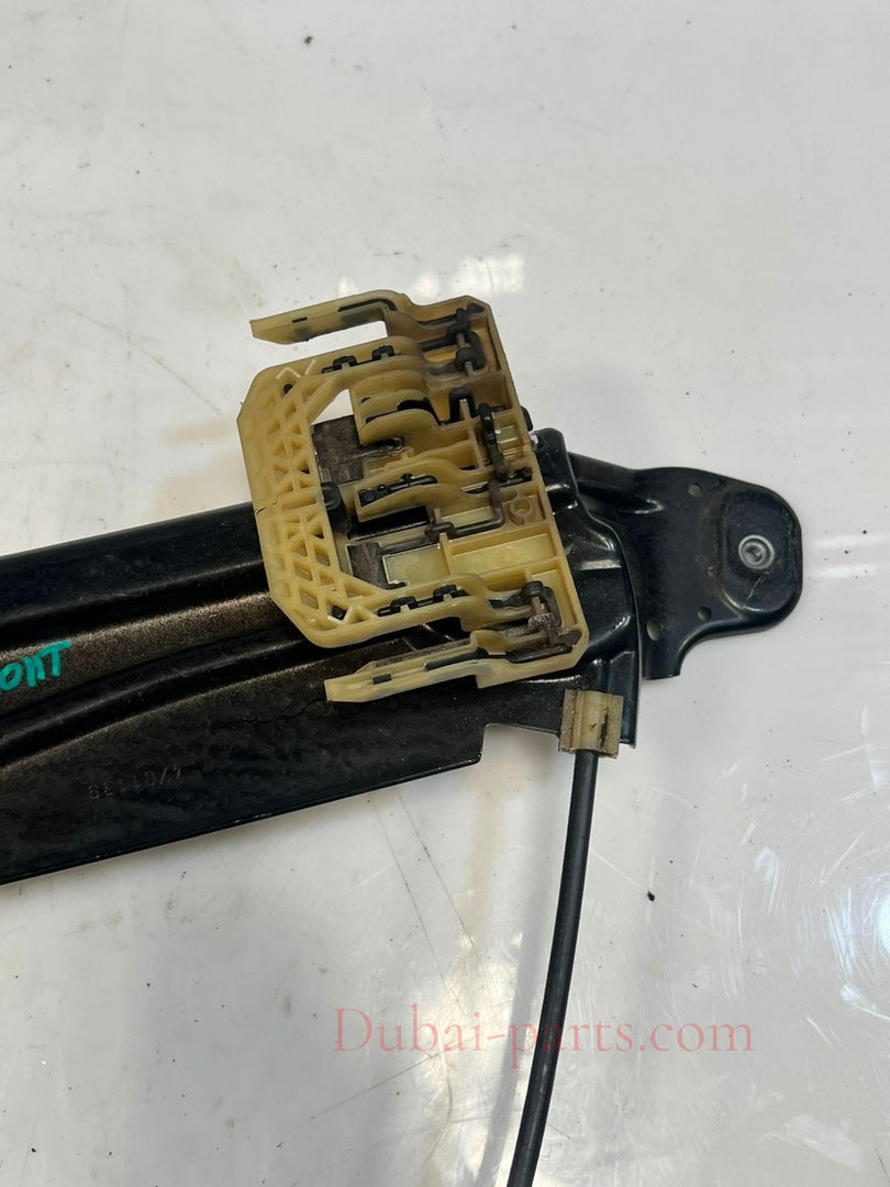2010-2016 BMW 528i 5 Series F10 F11 Window Regulator Front Left 7182111 OEM